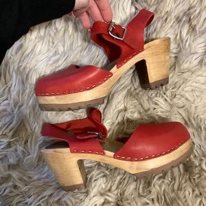 Free people red clogs